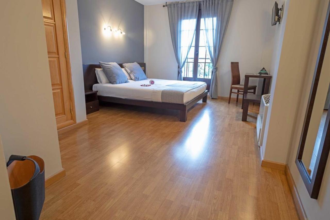 Hotel Alda トルデシリャス エクステリア 写真