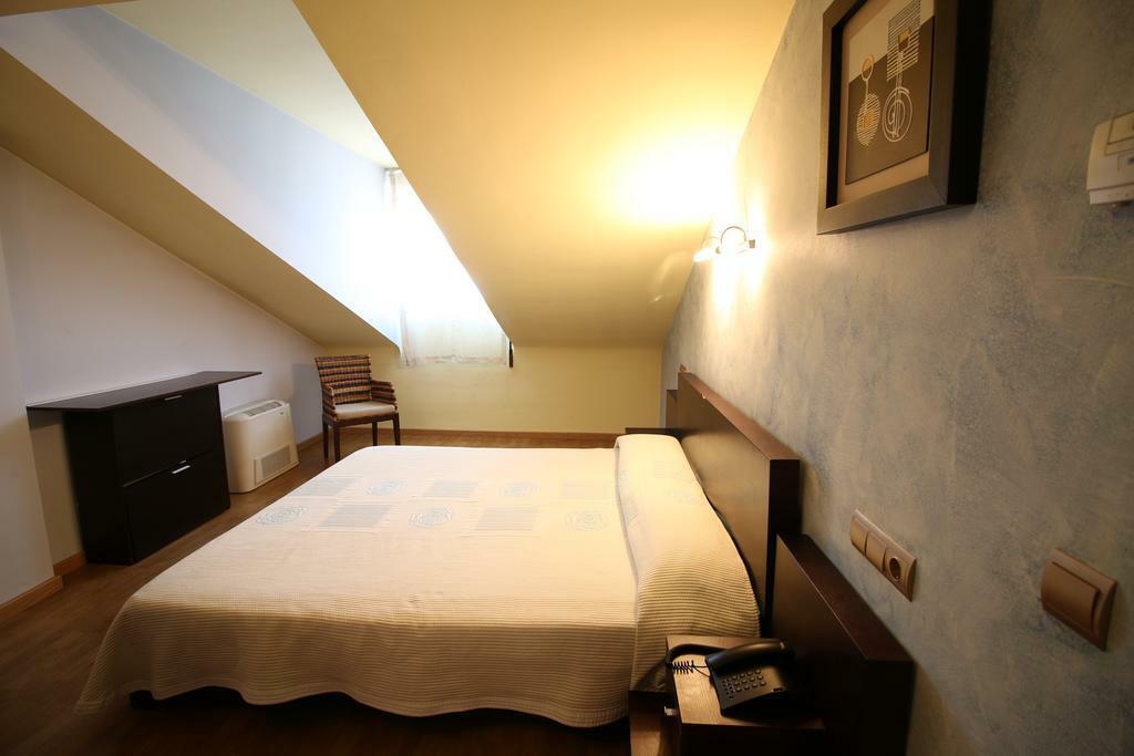 Hotel Alda トルデシリャス エクステリア 写真